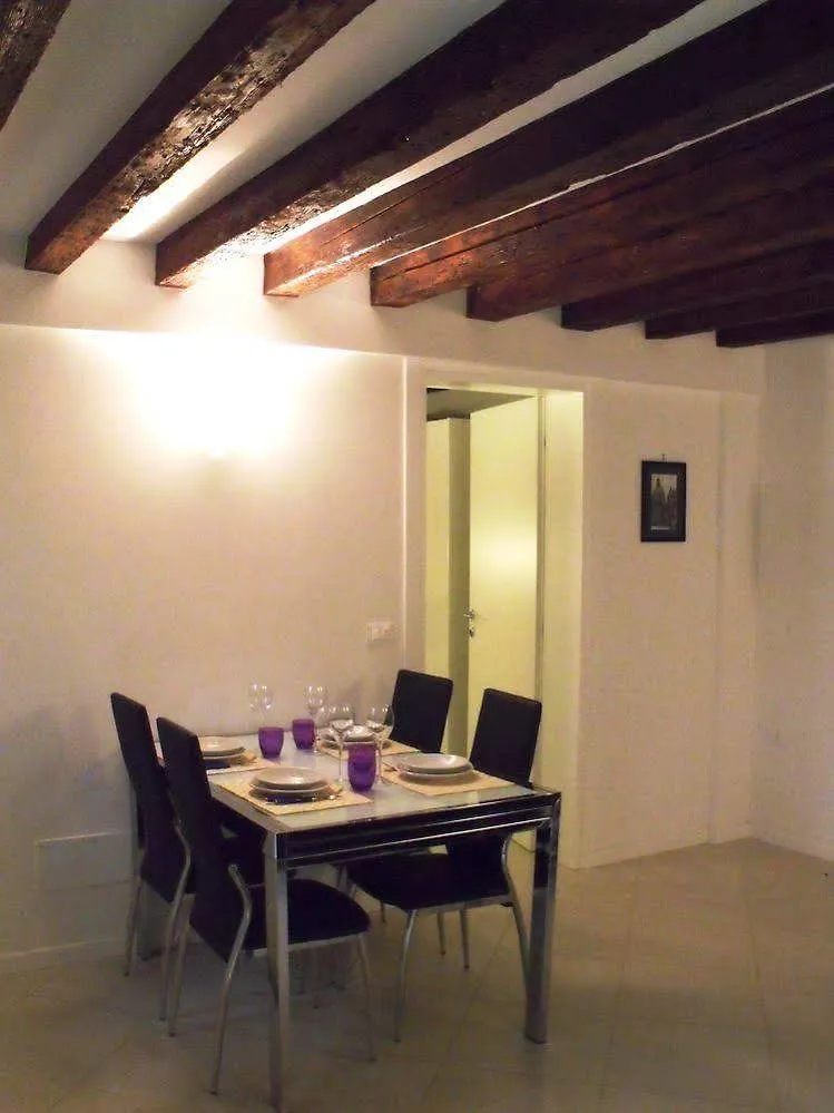 Venezianamente Apartments Italy